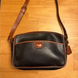 Vintage Coach Black Leather Crossbody Bag British Tan Trim Classic Minimalist